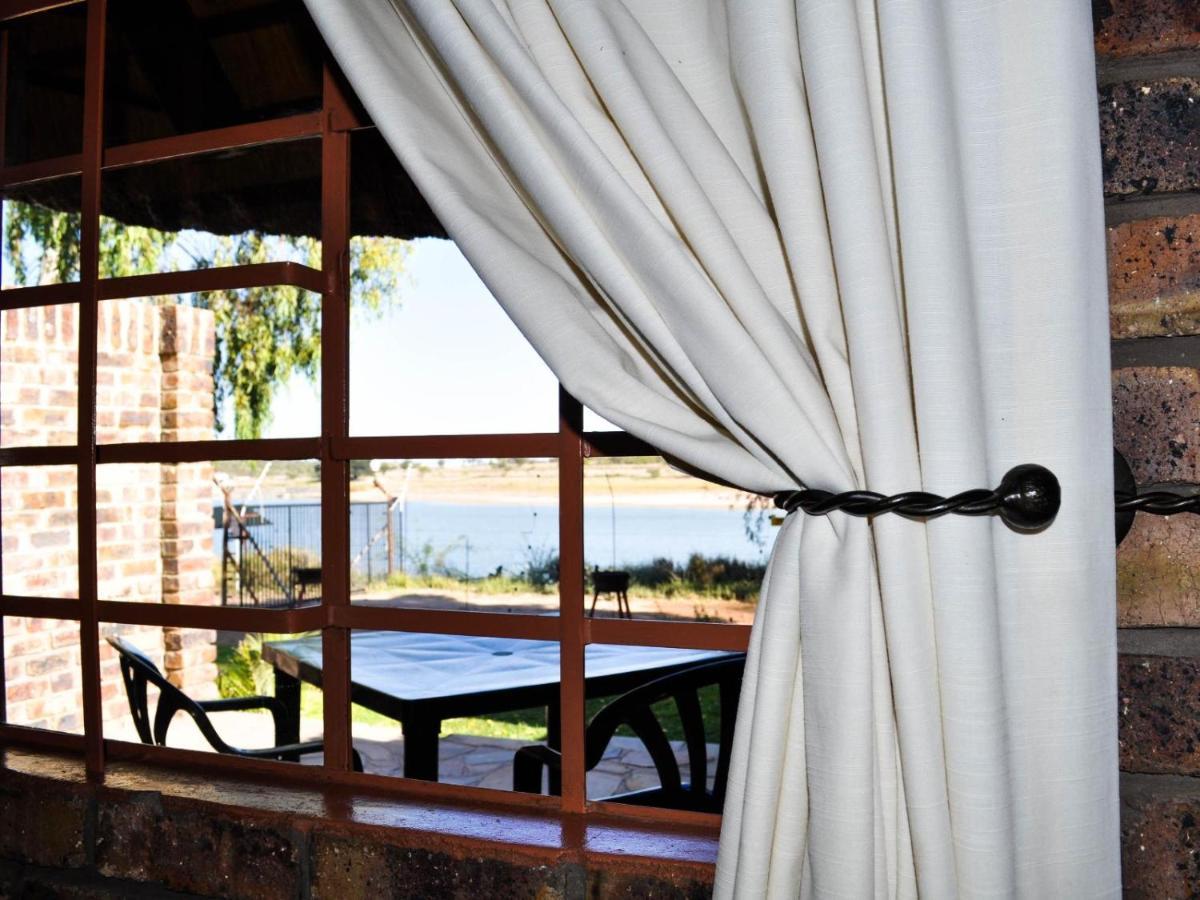 Die Dam - Transkalahari End Resort Gobabis Exterior foto